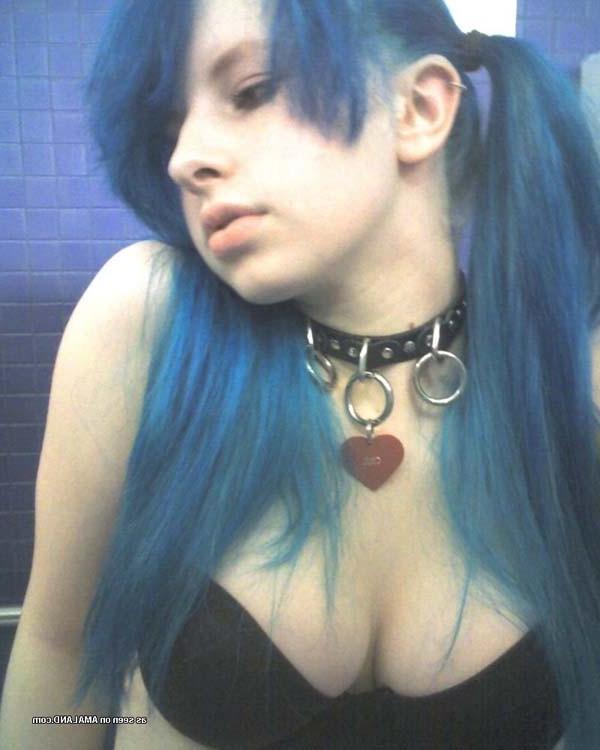 10P Picture selection of a steamy hot big-tittied punk chick