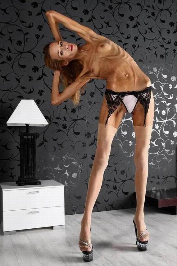 16P very skinny amateur girls poser