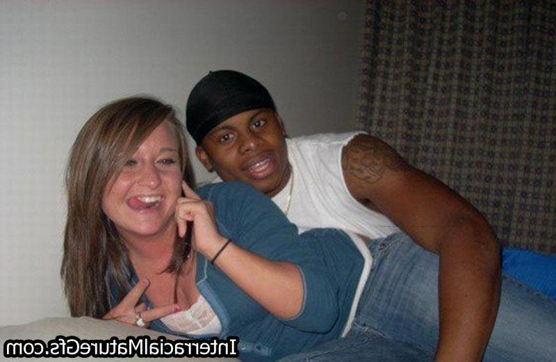 15P Interracial Mature Girlfriends taking black cock
