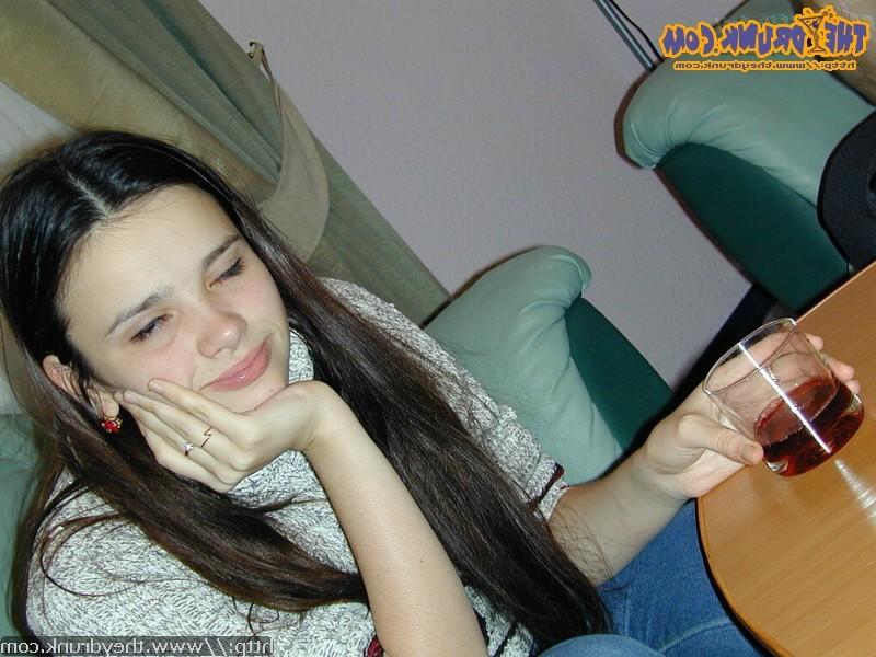 16P Drunk young teen girl shows her tight virgin slit