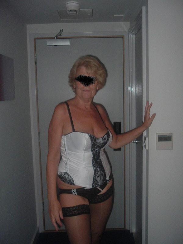 16P mature oldies