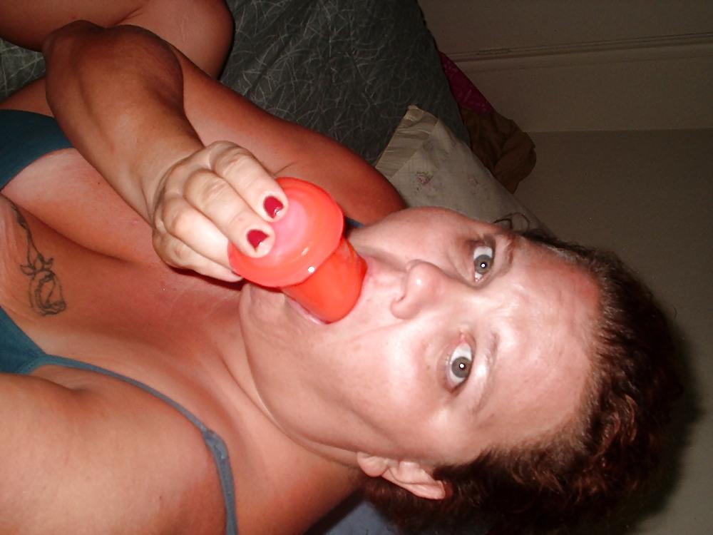 11P Tootsies and toys