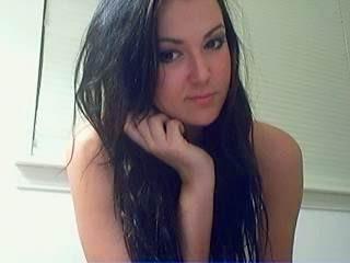 15P Nasty brunette shows her body on web-camera