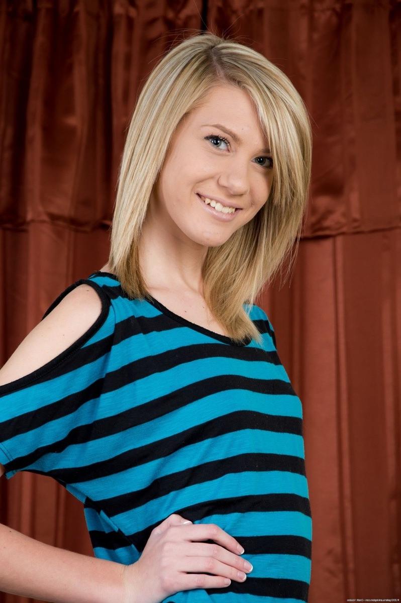 15P Cute tiny tits teen Chloe Brooke spreading