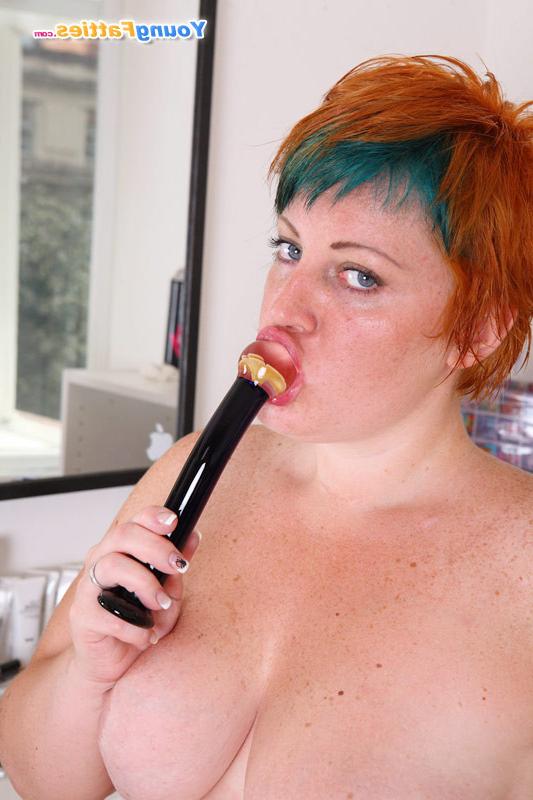 16P Redhair plump gets the best of her favorite sex toy