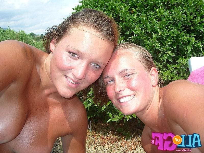 12P Exgirlfriends raunchy bikini party