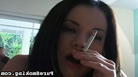 15P This babe has a real love for smoking and she's dying to share it with you.