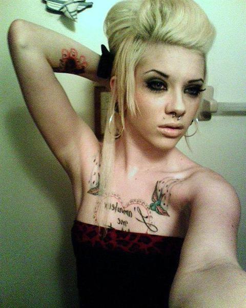 15P Blonde punk chicks self-shooting