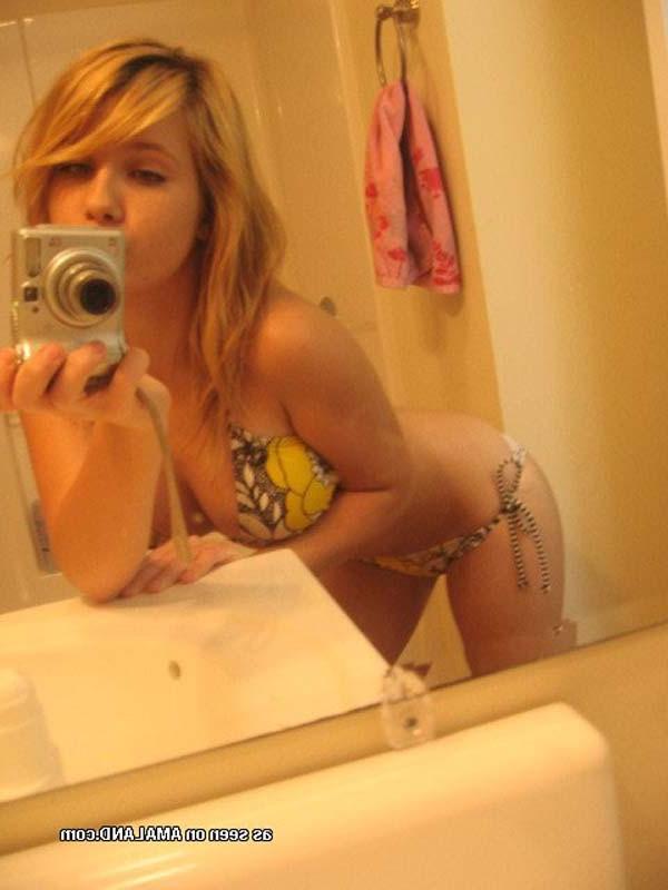 16P Sexy amateur camwhoring teen bitches