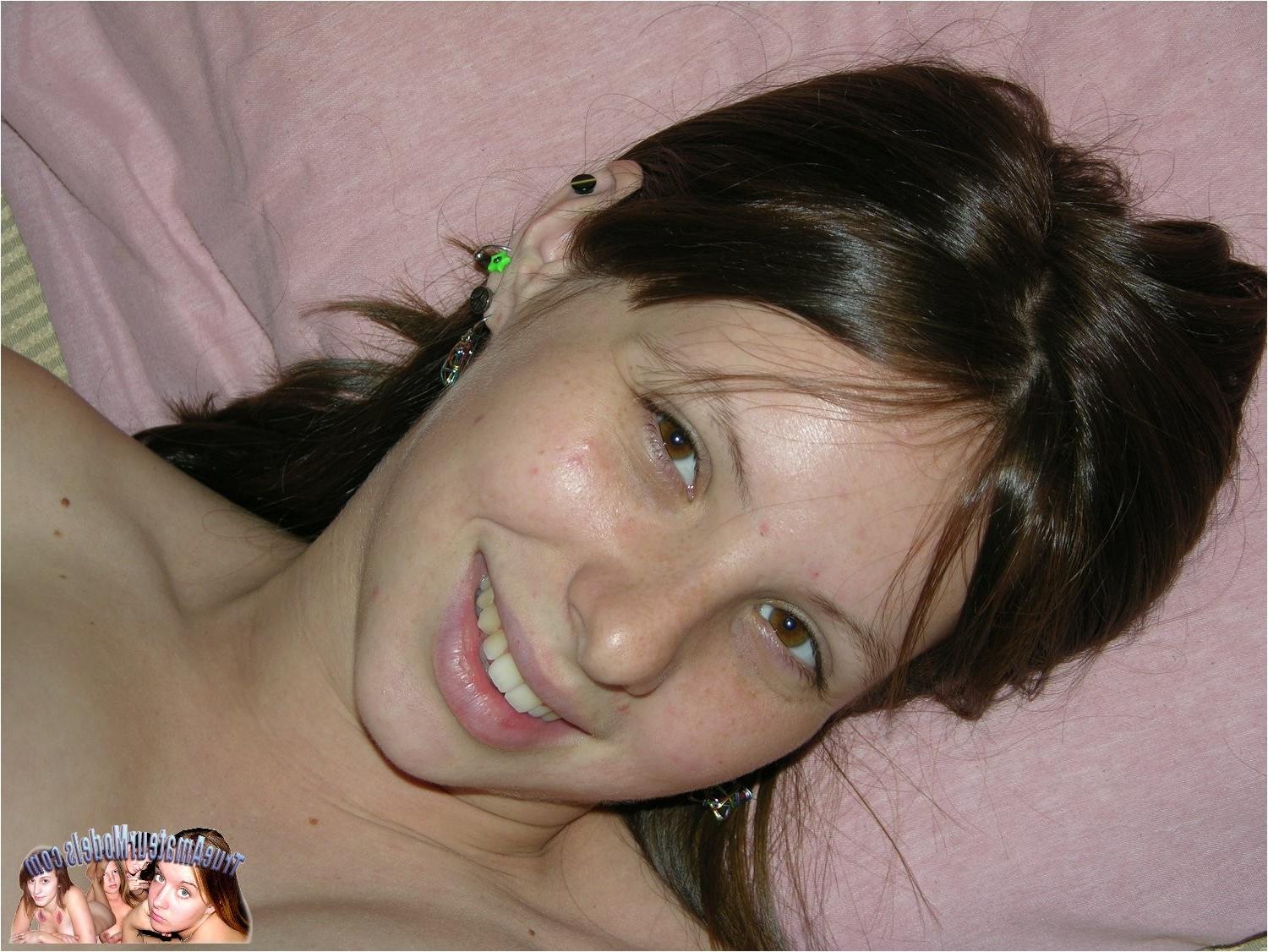 10P Cute Pregnant Amateur Babe Modeling Nude - Zoe Rae