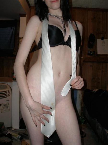 16P Pics of punk teen stripping