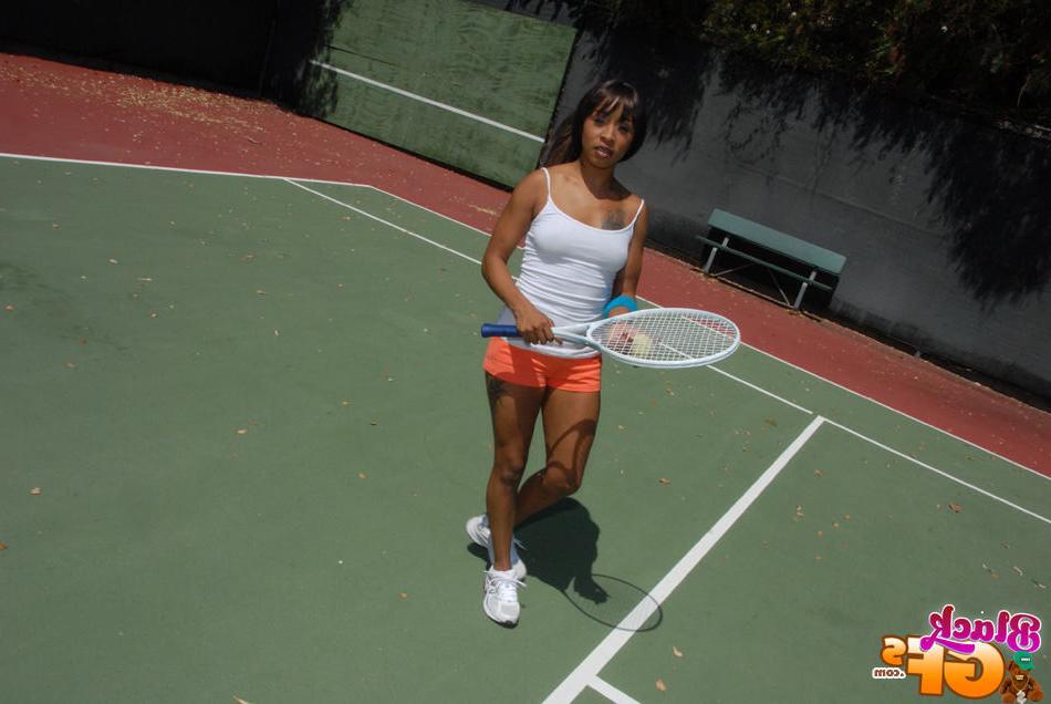 15P Amateur ebony teen tennis GF sucks big black cock