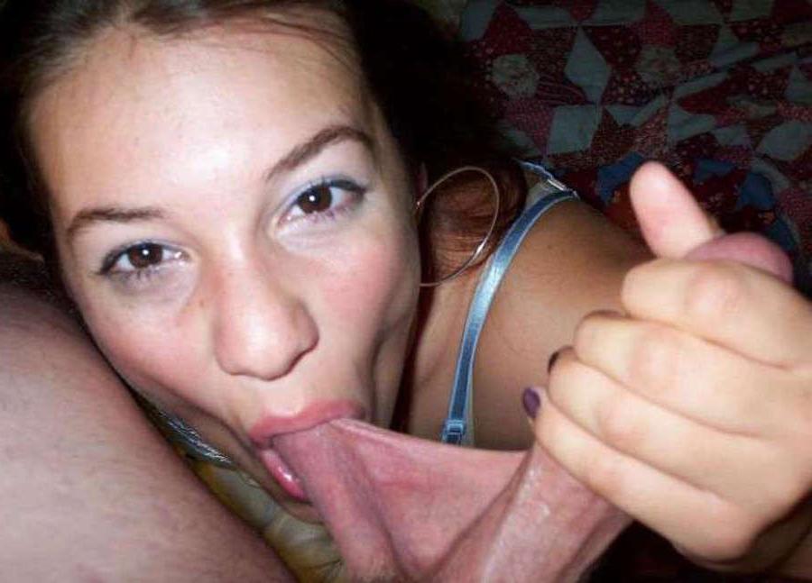 10P Picture set of a sexy chick who is addicted to hot jizz