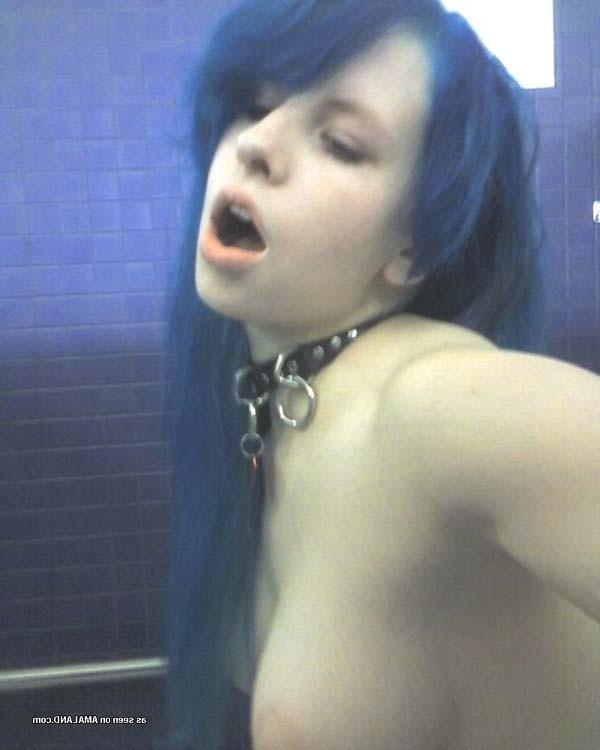 14P Hot big-tittied punk chick