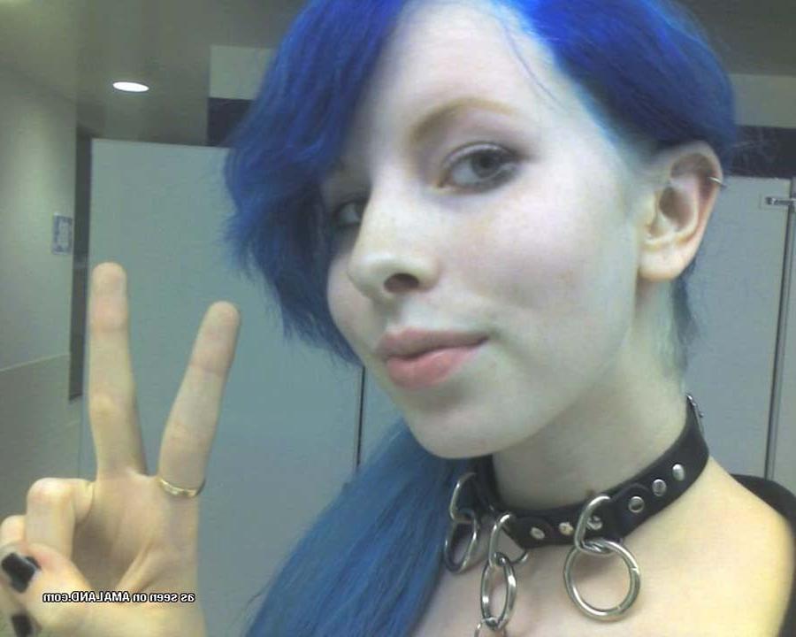 14P Hot big-tittied punk chick