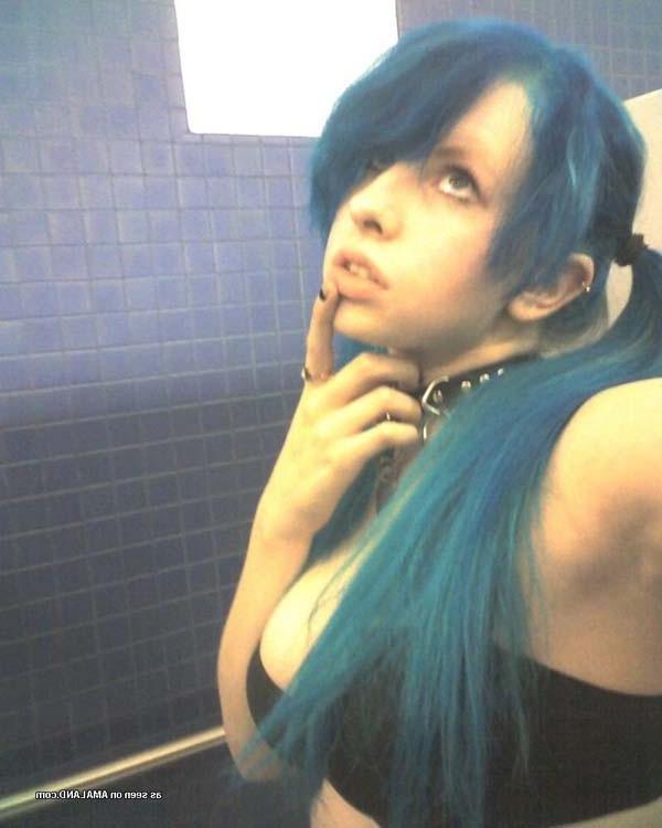 14P Hot big-tittied punk chick