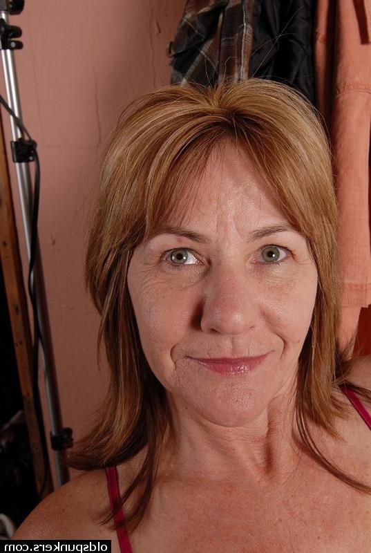 12P Hot granny fucking hardcore