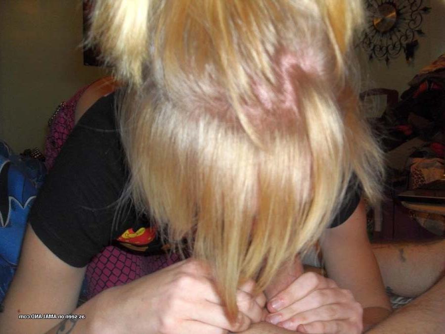 15P Sizzling hot cocksucking punk chick