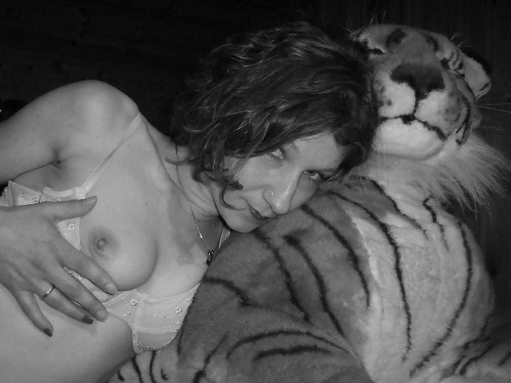 9P Erotic Art Photos 2