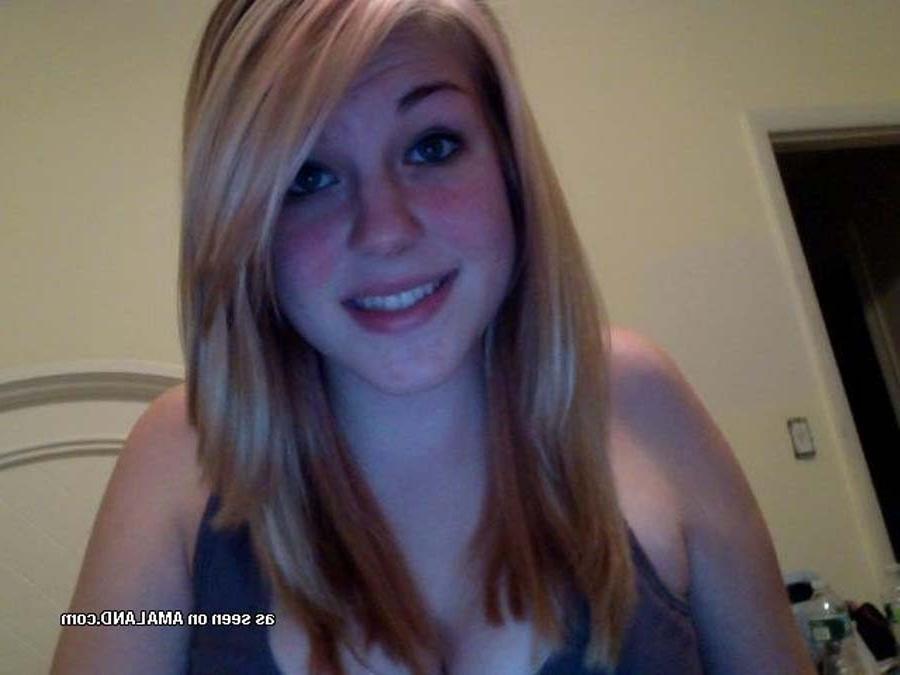 14P Amateur naughty punk sexy honey