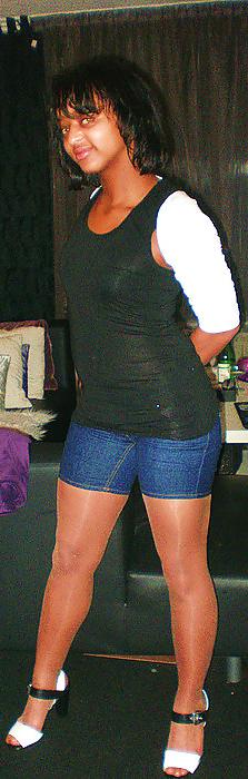25P Black sexy bitch from facebook. dirty comments please