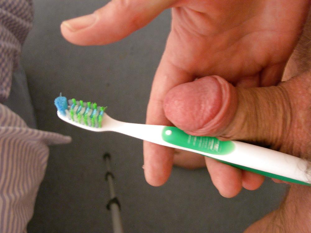14P Urethra toys brush end of toothbrush and peg