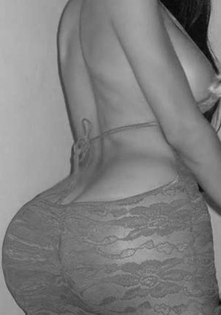 15P Latinas showing their juicy tits and asses