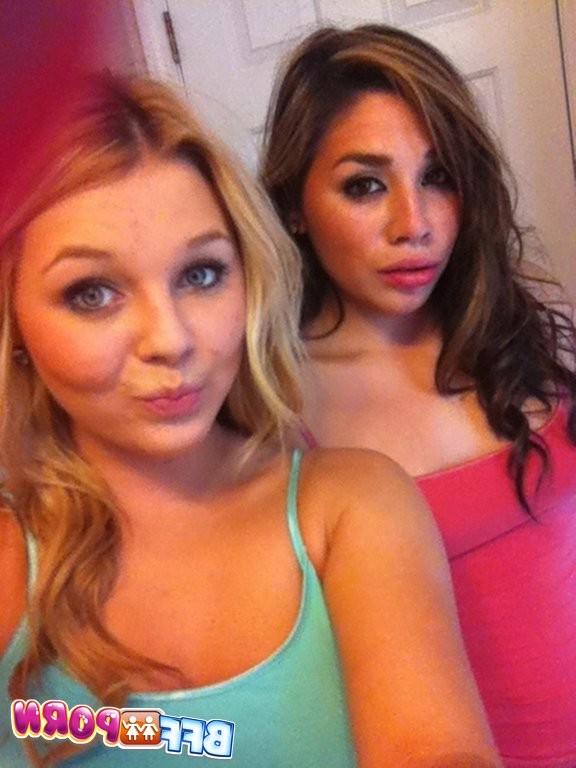 12P Homemade real BFF teens nasty pics