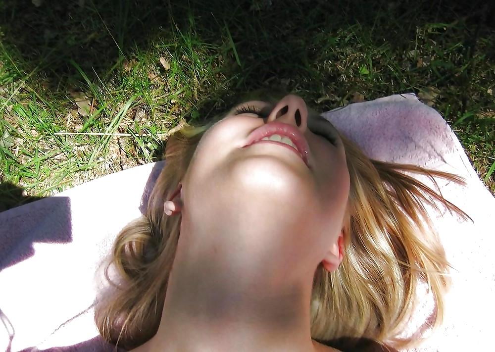 25P LITTLE HORNY COLLEGE BITCH