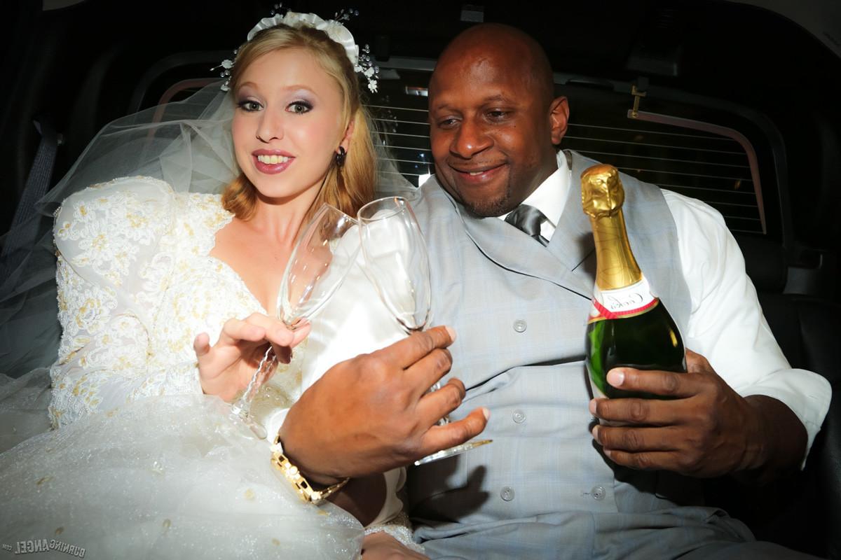 15P Eidyia asspounded by a black dick before her wedding