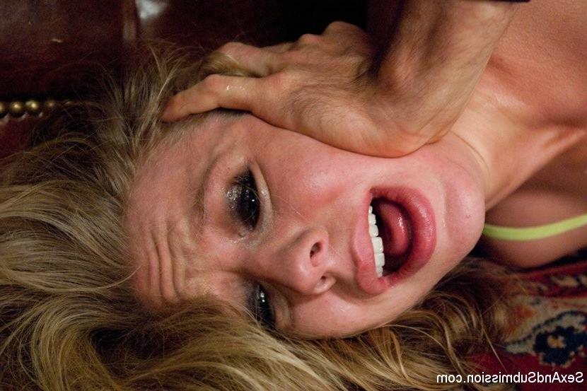 15P Intense rough sex and power play with amazing submissive Chastity Lynn