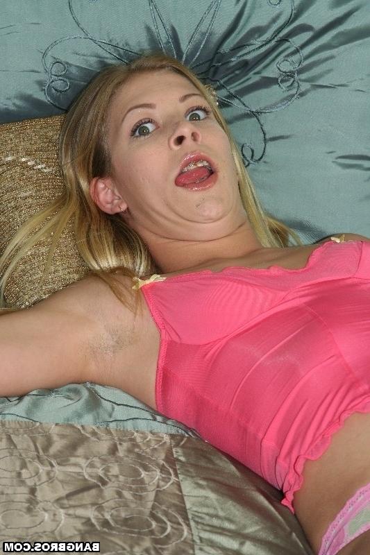 15P tight blonde lets ramone stuff her full with his 14 inch monster