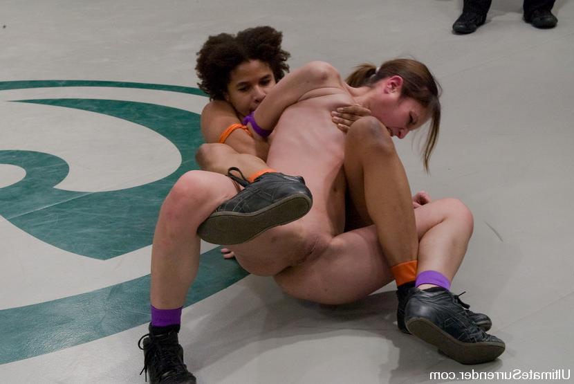 15P Muscled black women kicks little white girl's ass and then fucks it