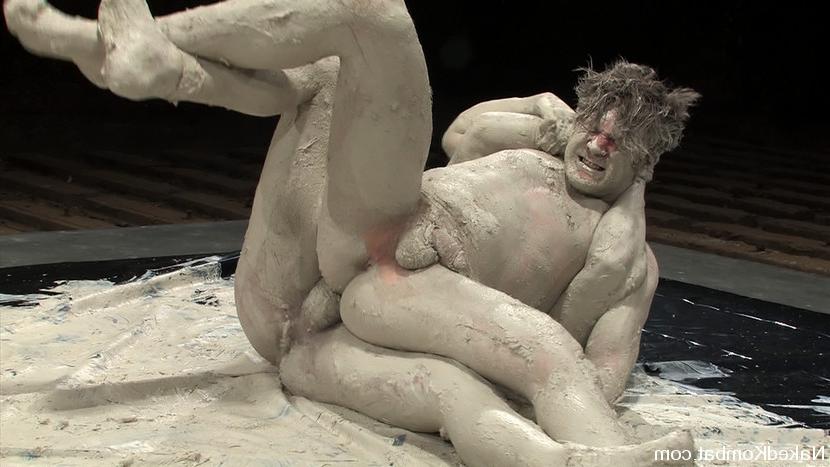 15P Two titans battle naked in the mud