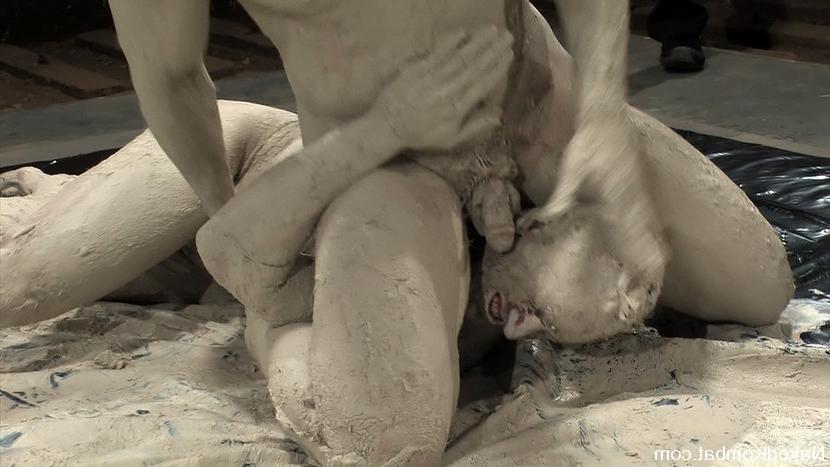 15P Two titans battle naked in the mud
