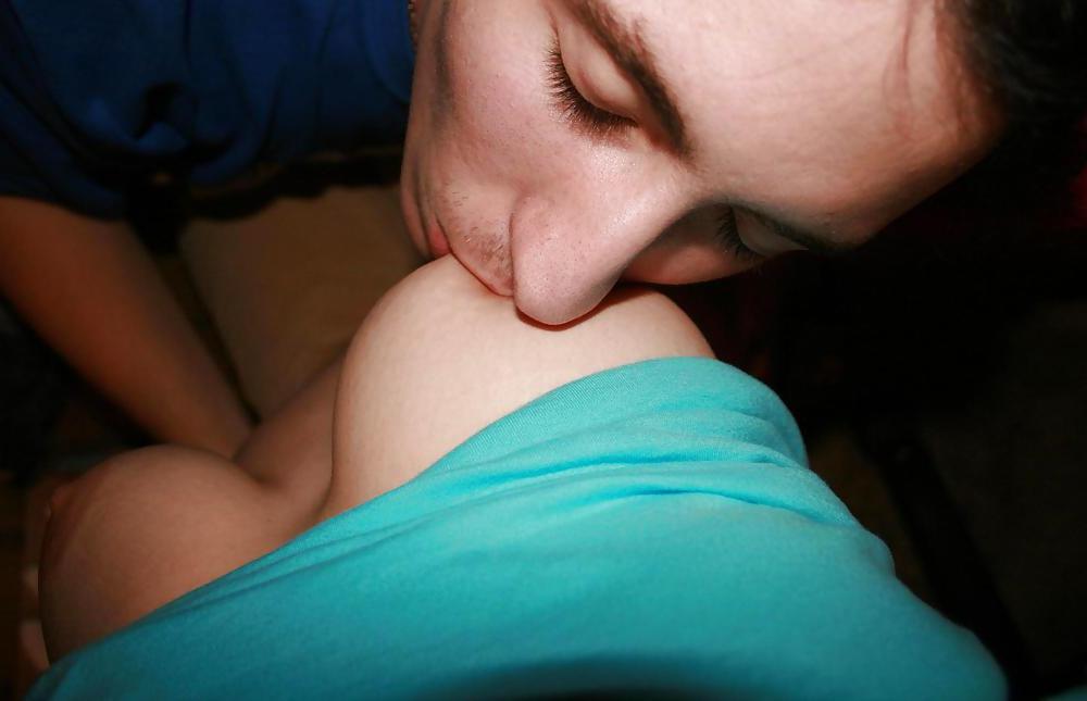 25P BRUNETTE FUCKED BY A FAT COCK