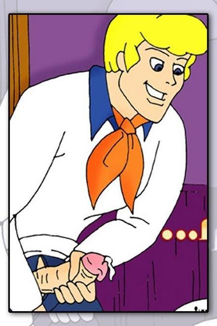 11P Flirty and nasty Daphne rides Scooby till gets poked