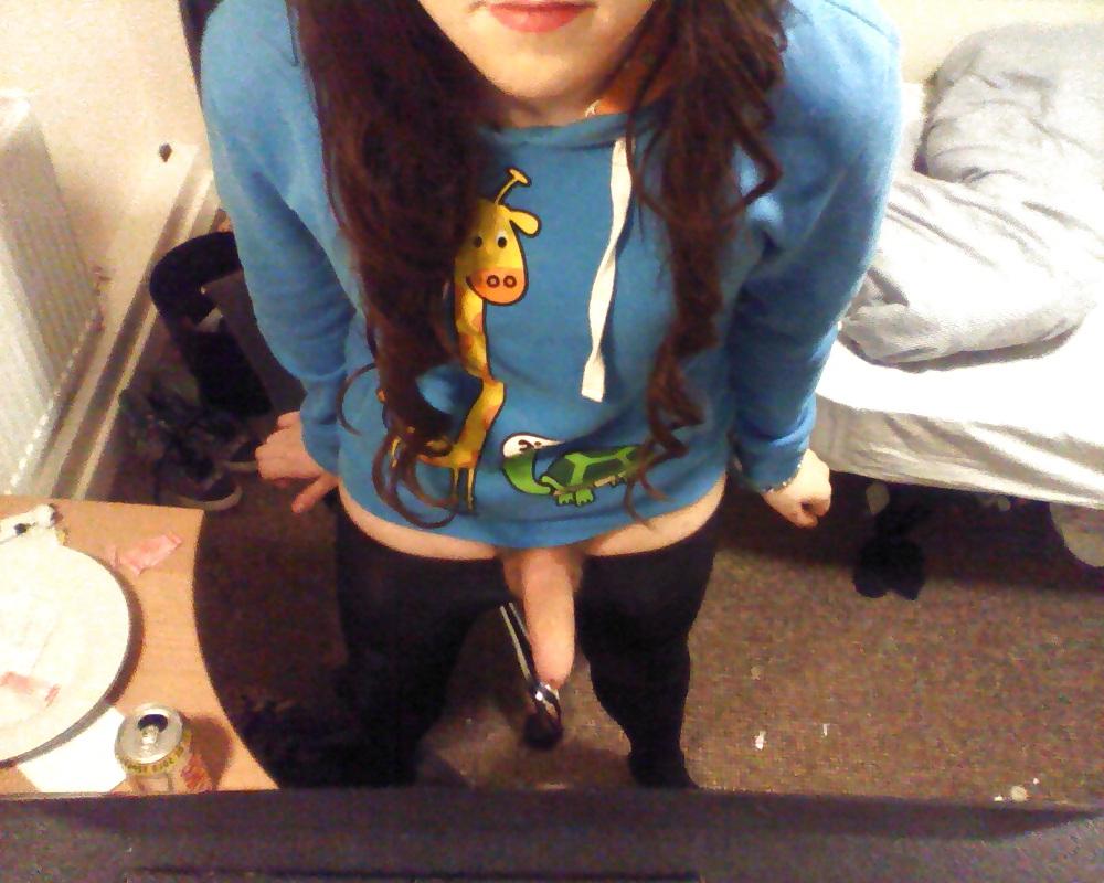 24P Young and cute shemale  Jess