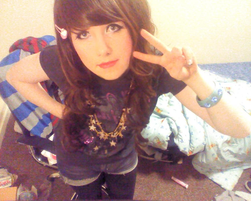 24P Young and cute shemale  Jess