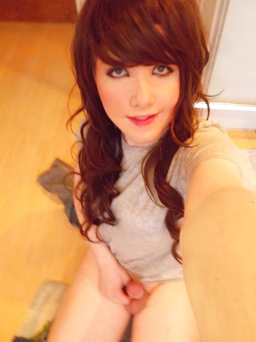 24P Young and cute shemale  Jess