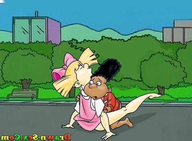 9P Lila blowjobs Arnold and gets loaded with warm jizz 