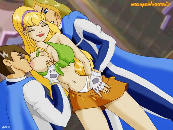 10P WINX Flora gets her titties attacked and eats jizz 