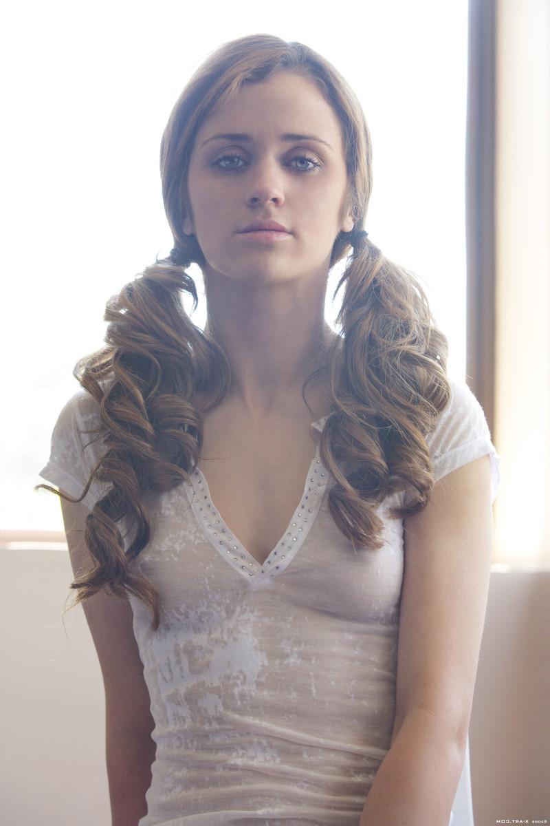 16P Beautiful teen model in see through shirt