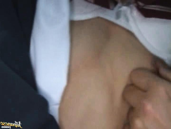 16P Kinky Jap girl fucked in public