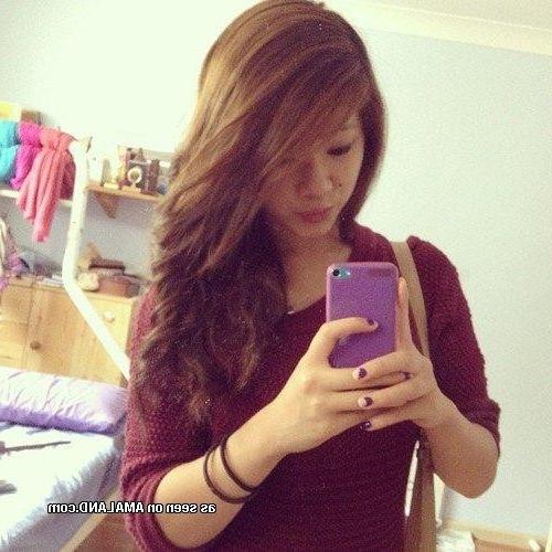 10P Collection of self-shooting Asian babes in sexy clothes