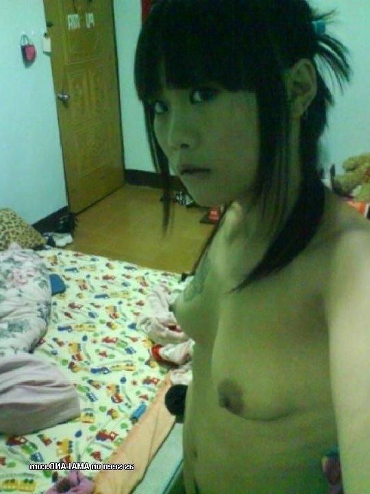 10P Petite Asian chick teasing and self-shooting naked
