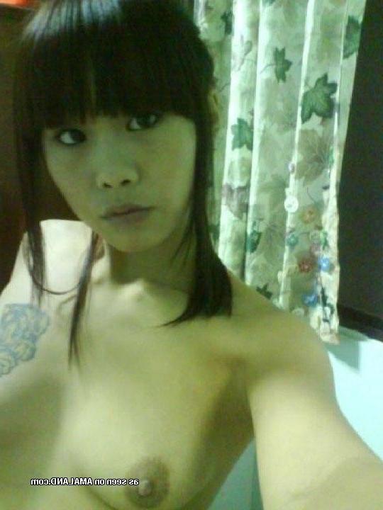 10P Petite Asian chick teasing and self-shooting naked