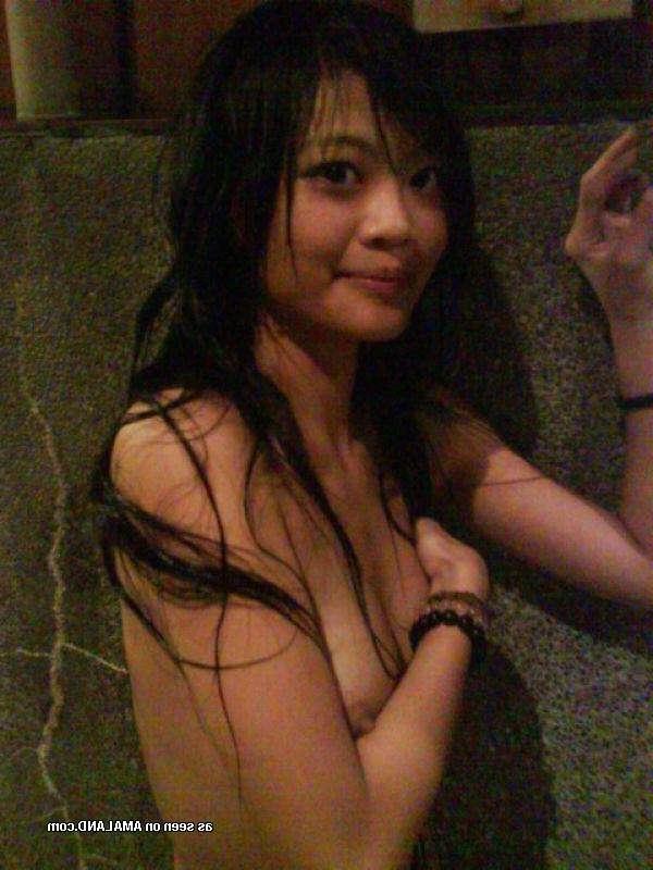 10P Naughty Asian teens go topless at the spa