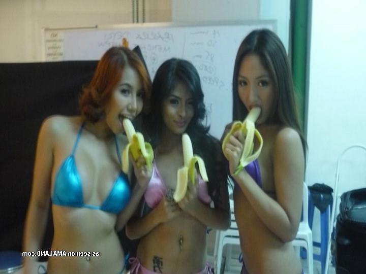 10P Sexy non-nude Asian babes in hot amateur pictures