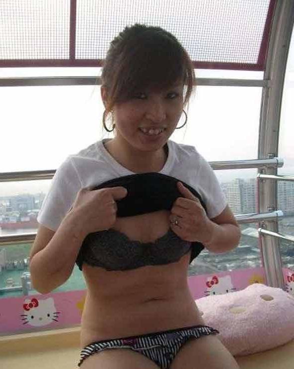 15P Amateur sexy kinky hardcore Japanese teen gets naked